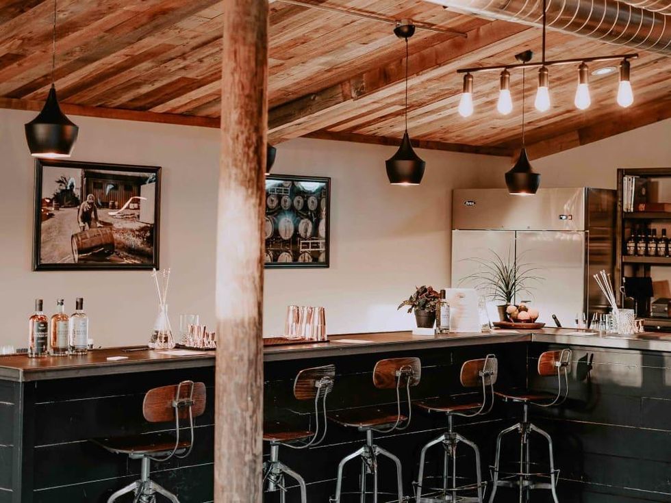 The Cocktail Lab Treaty Oak interior