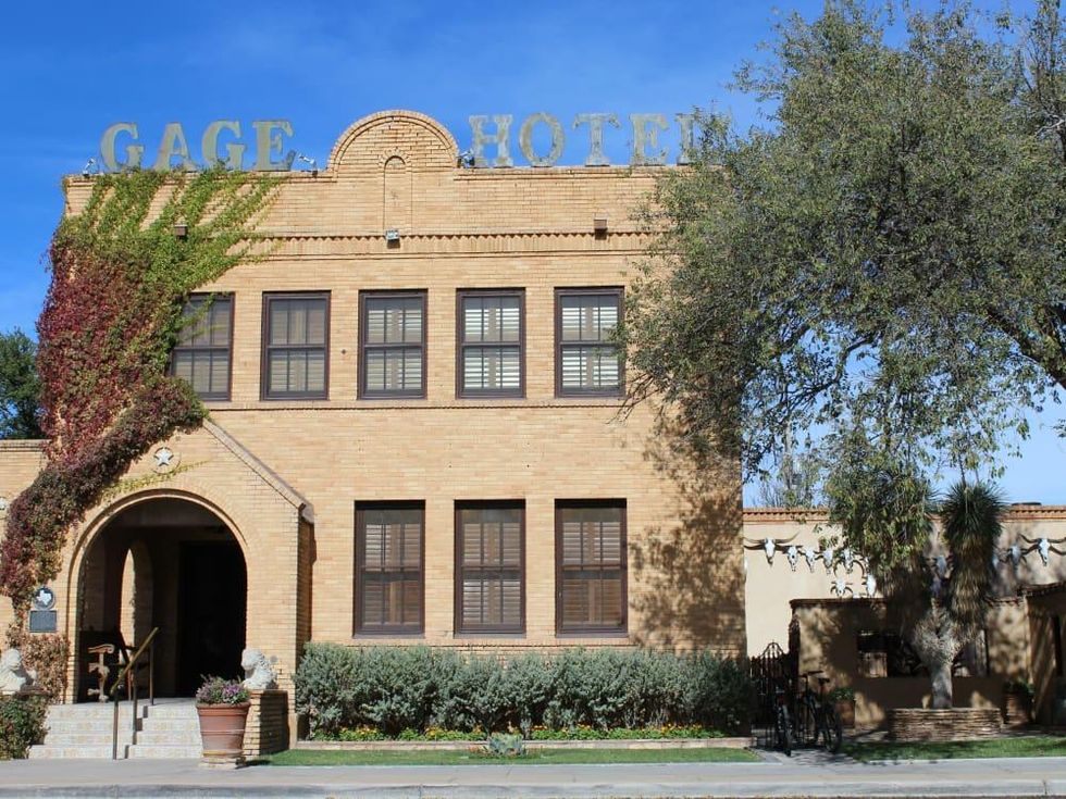 The Gage Hotel, Marathon