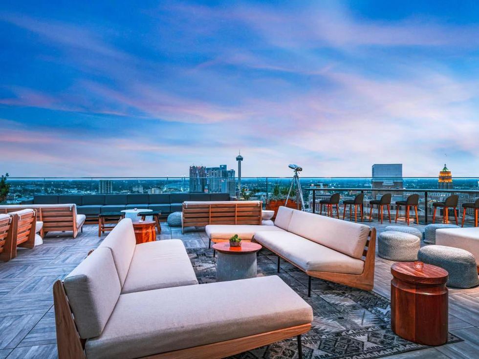 The Moon's Daughters