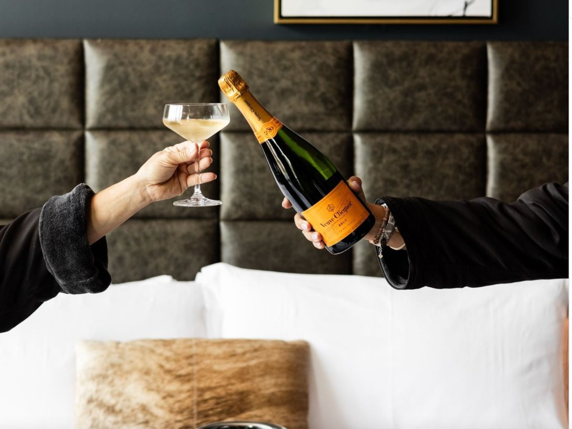 Thompson San Antonio-Riverwalk champagne