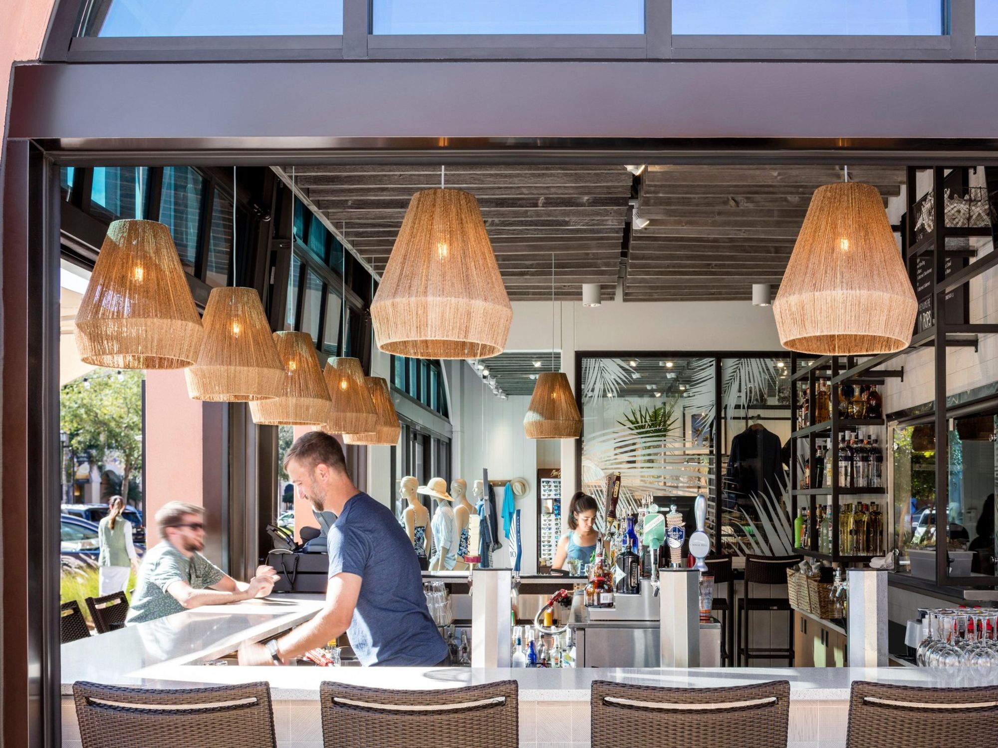 Tommy Bahama Marlin Bar