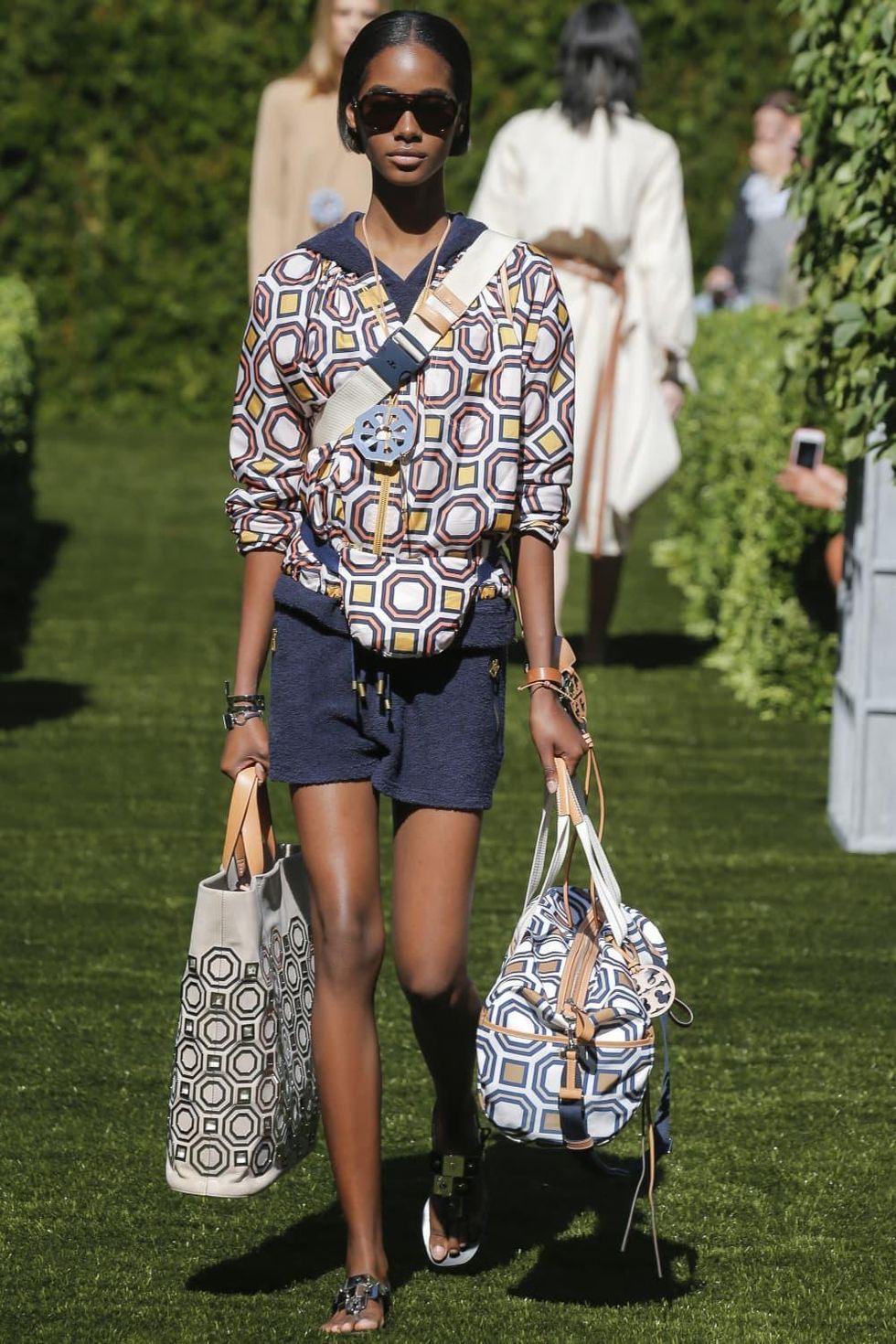 Tory Burch spring 2018 look 33