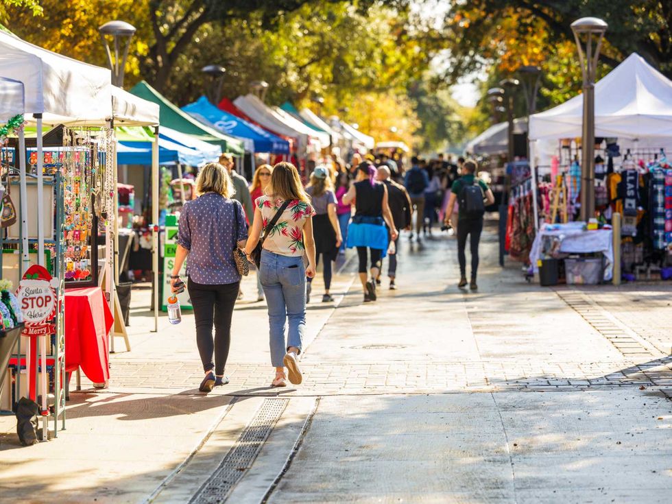\u200bHolidays at Hemisfair