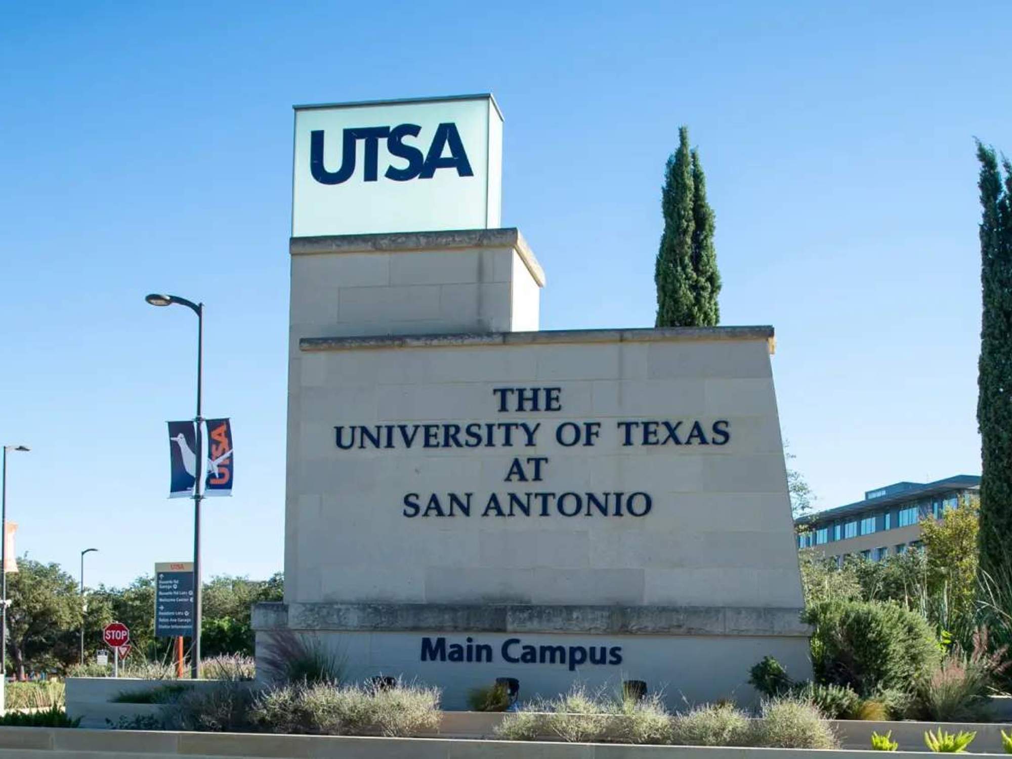 UTSA named among top colleges in U.S. News rankings for 2025 ...