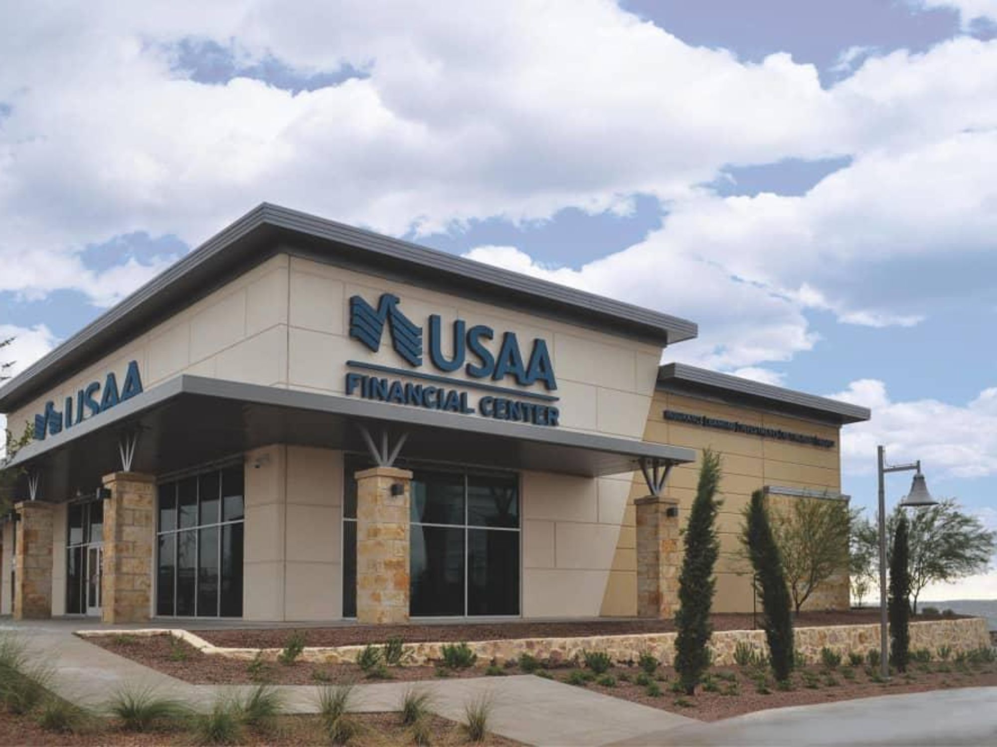 USAA bank