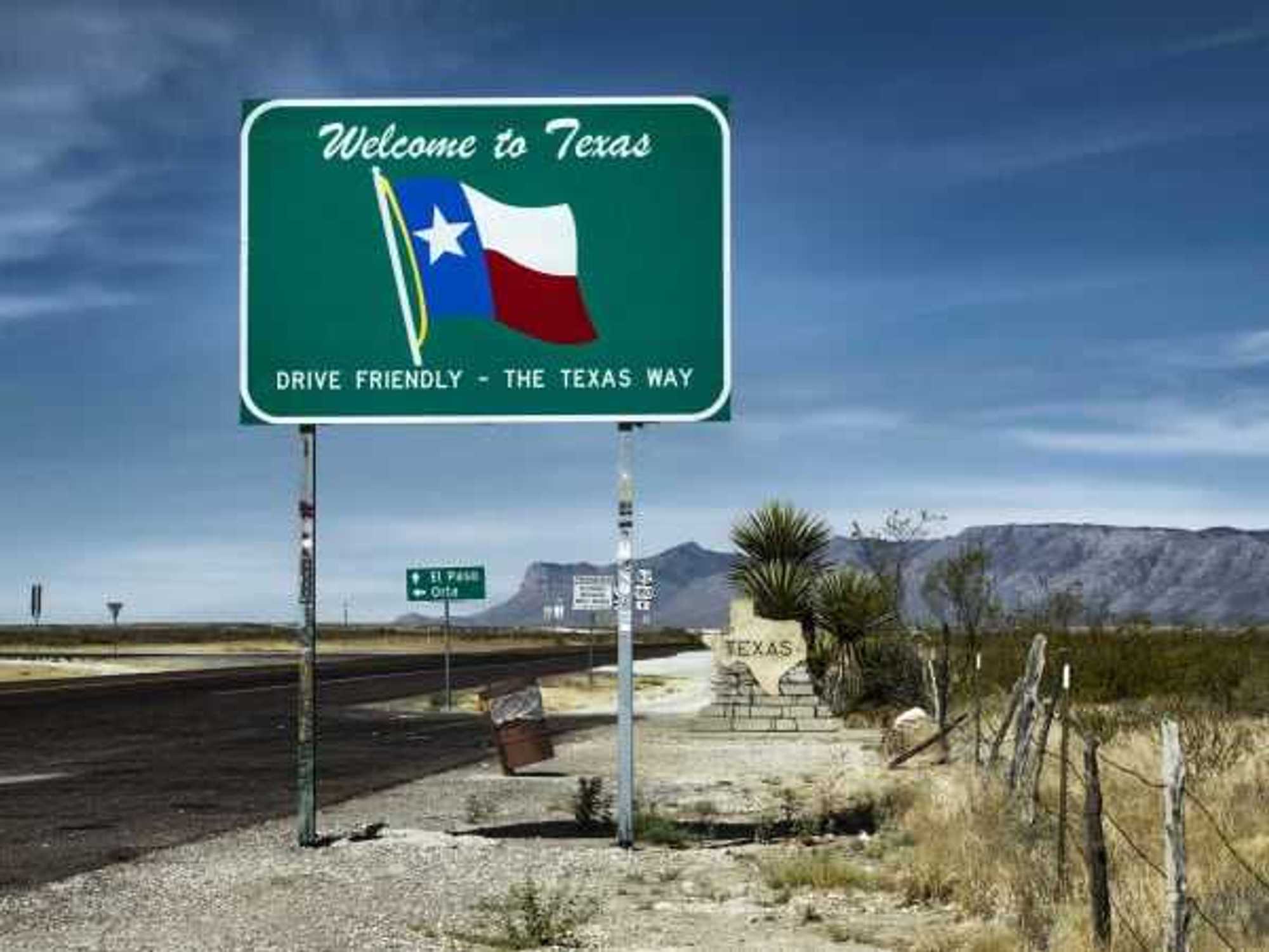 Welcome to Texas sign 4